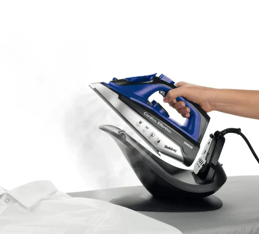 Compact Steam Iron ©